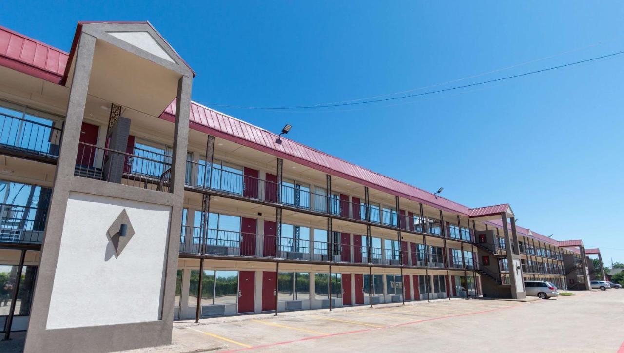 Magnuson Extended Stay And Suites Airport Hotel Irving Esterno foto