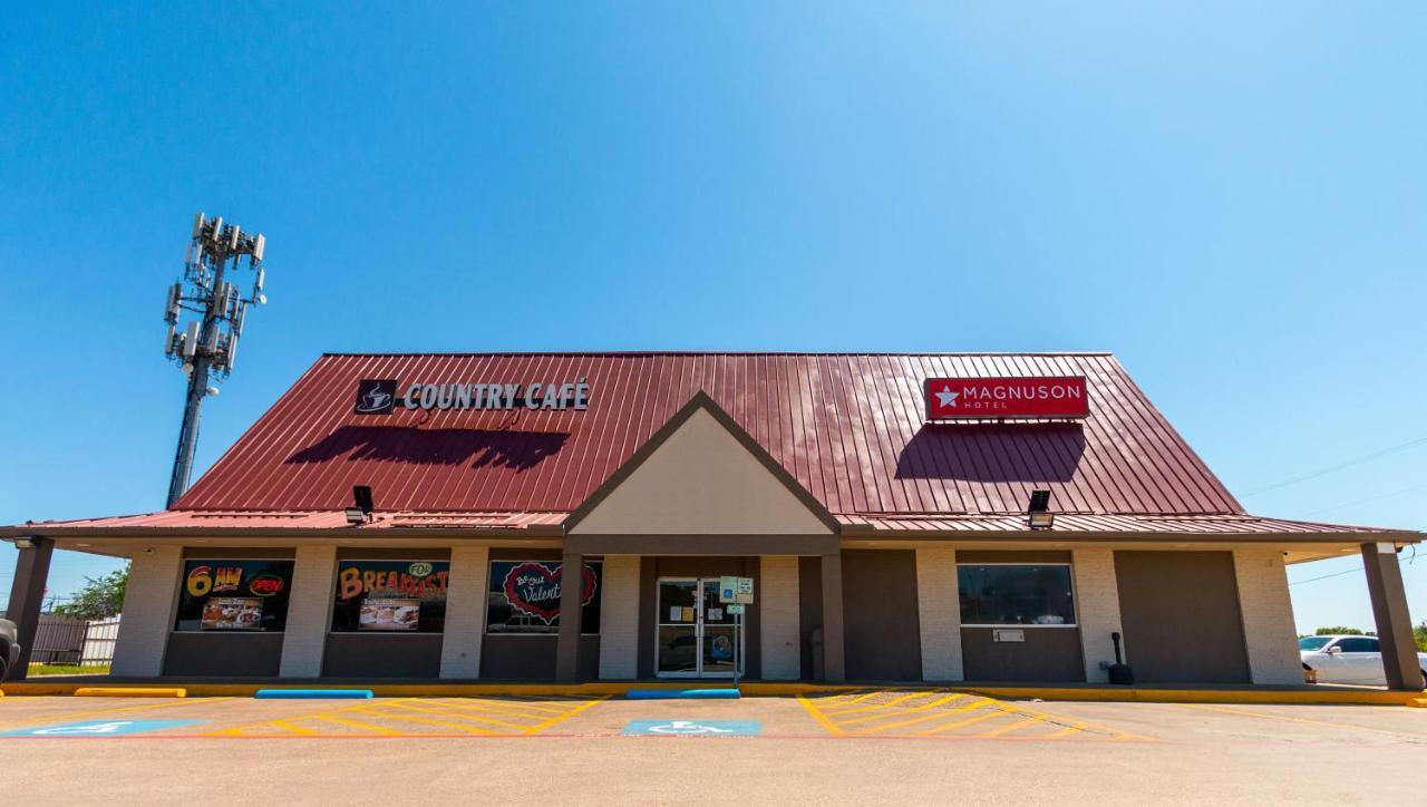 Magnuson Extended Stay And Suites Airport Hotel Irving Esterno foto